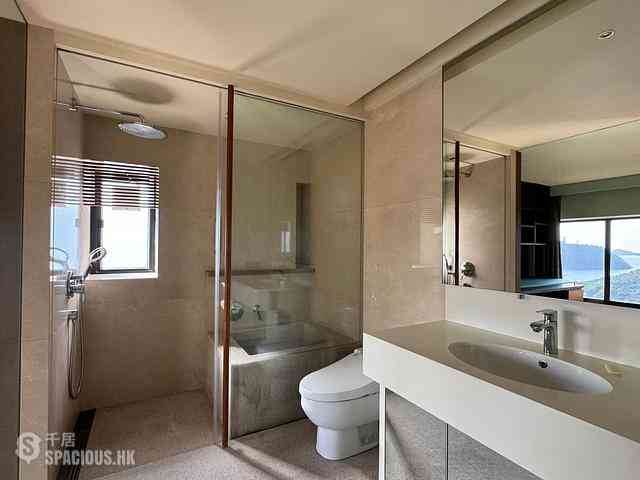 Repulse Bay - The Somerset 10