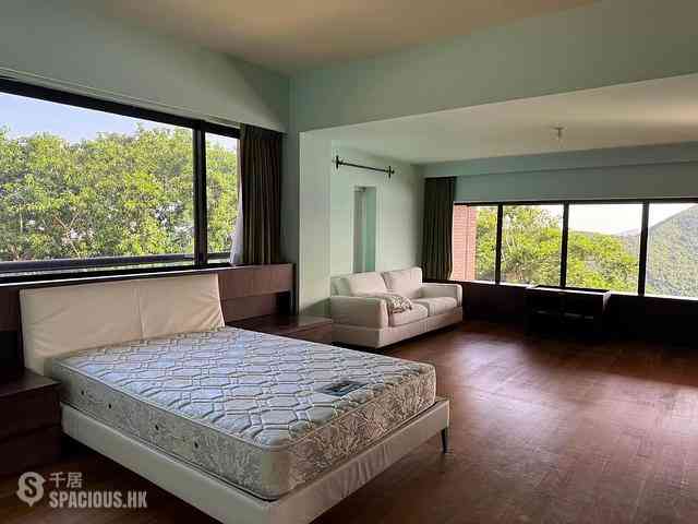 Repulse Bay - The Somerset 14