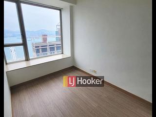 Sai Ying Pun - Island Crest 05