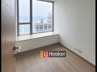 Sai Ying Pun - Island Crest 06