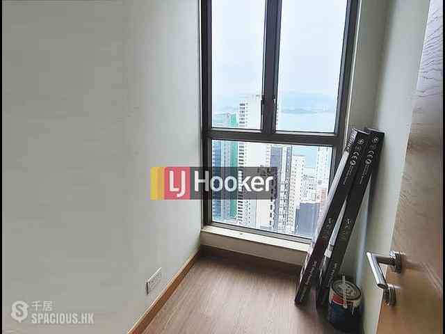 Sai Ying Pun - Island Crest 08