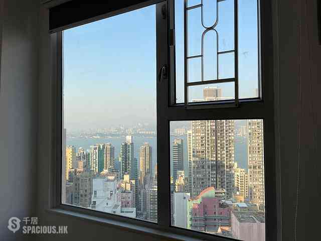 Sai Ying Pun - Golden Phoenix Court 03