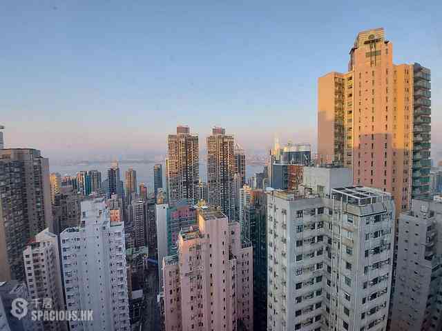 Sai Ying Pun - Golden Phoenix Court 04