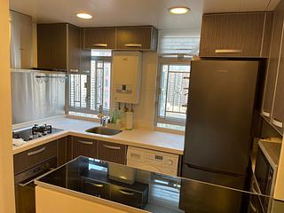 Sai Ying Pun - Golden Phoenix Court 07