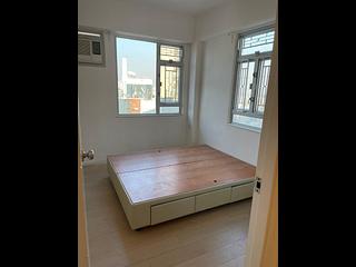 Sai Ying Pun - Golden Phoenix Court 09