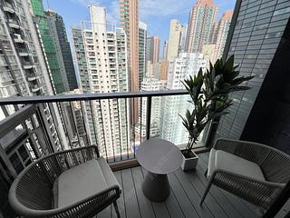 Sai Ying Pun - The Queens 02