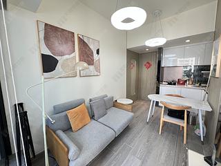 Sai Ying Pun - The Queens 03