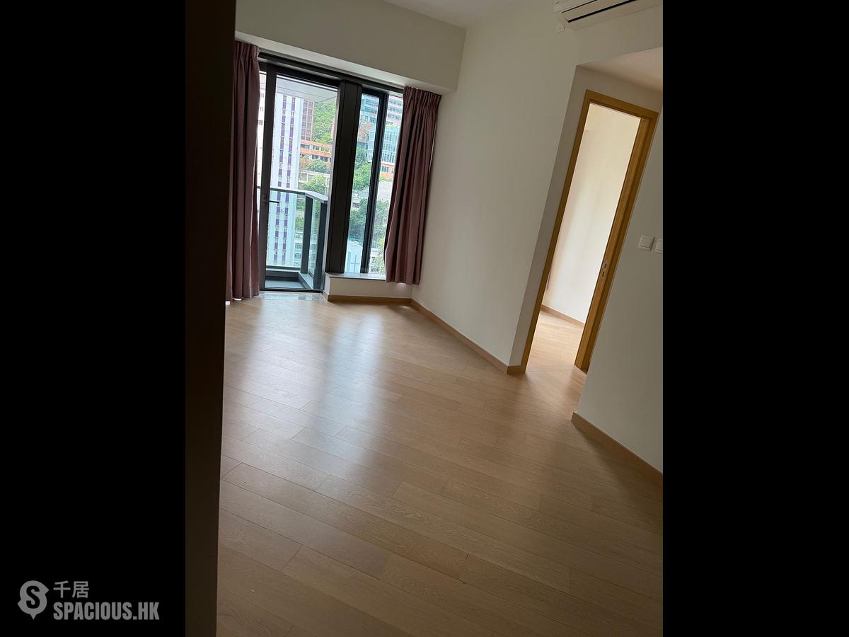 Shek Tong Tsui - Novum West 01