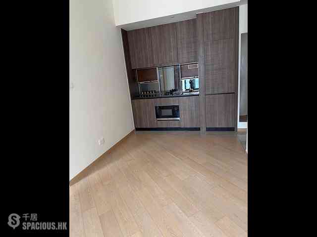 Shek Tong Tsui - Novum West 10