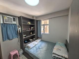 Sai Ying Pun - King Ming Mansion 06