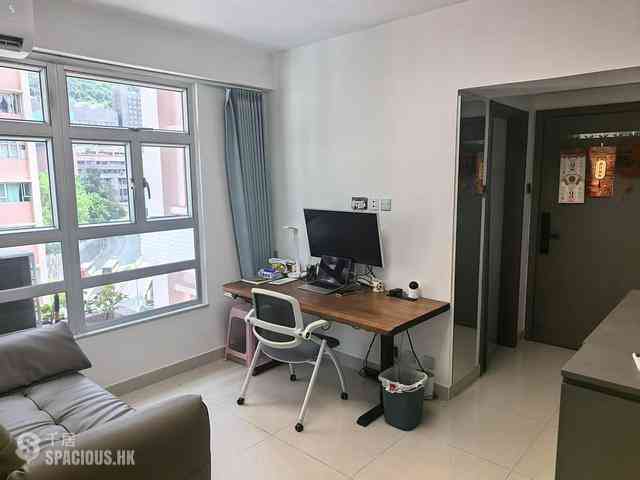 Sai Ying Pun - King Ming Mansion 10