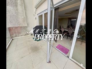 The Peak - Strawberry Hill 04