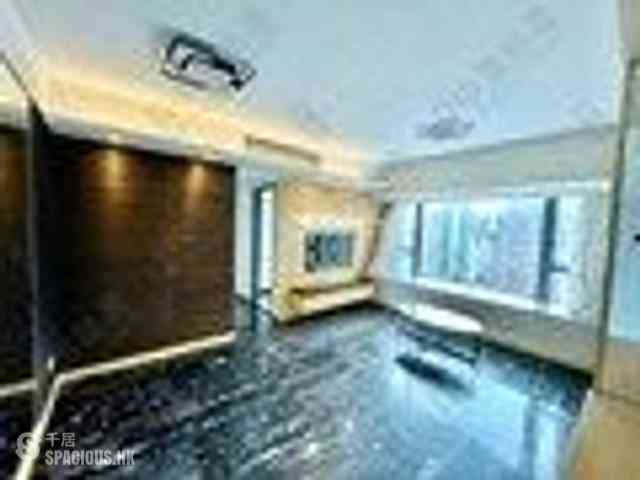 Soho - Centrepoint 04