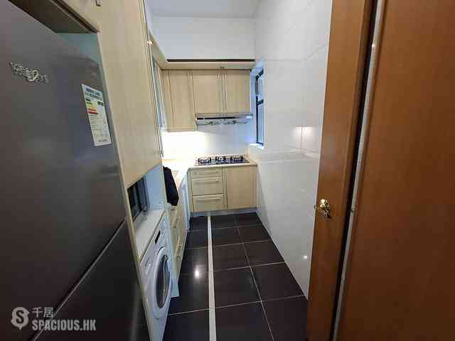 Shek Tong Tsui - The Belcher's Phase 1 Block 3 03