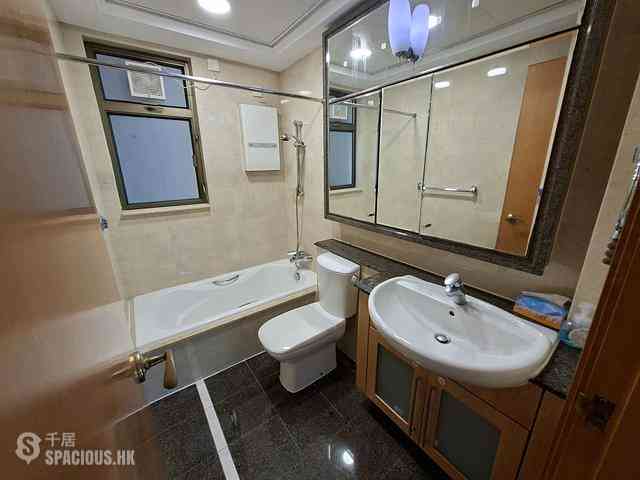 Shek Tong Tsui - The Belcher's Phase 1 Block 3 04