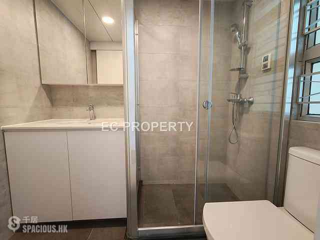 Mid Levels West - Realty Gardens 10