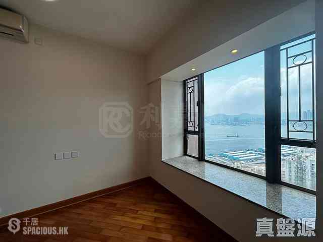 Shek Tong Tsui - The Belcher's Phase 2 Block 8 03