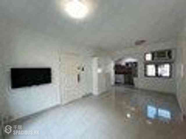 Mid Levels West - Peaksville Block 1 02