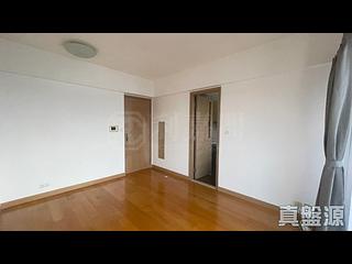 Sai Ying Pun - Island Crest Block 1 05