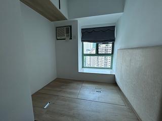 Wan Chai - Royal Court 06