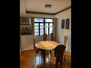 Sai Ying Pun - Wing Cheung Court 02