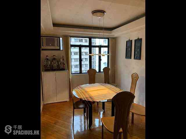 Sai Ying Pun - Wing Cheung Court 02