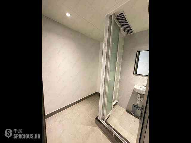 Wong Chuk Hang - The Southside Phase 3C Blue Coast II Tower 5 04