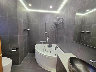 Mid Levels Central - Tavistock II 03