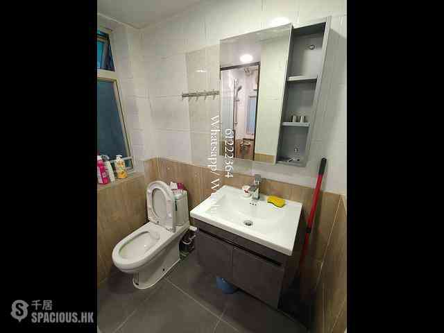 Shek Tong Tsui - 21-27, Po Tuck Street 07