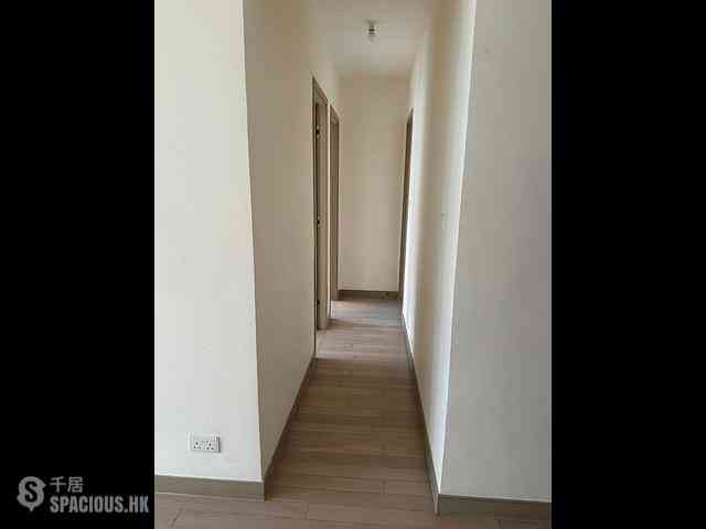 Wan Chai - The Oakhill 18