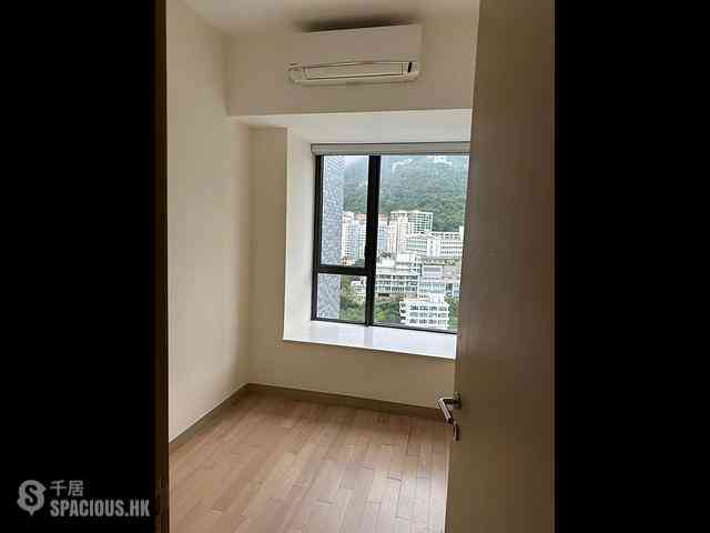 Wan Chai - The Oakhill 19