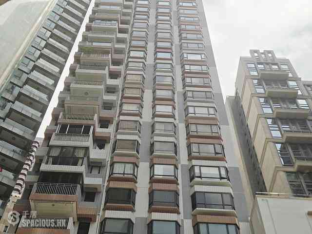 Mid Levels Central - Hoover Court 04