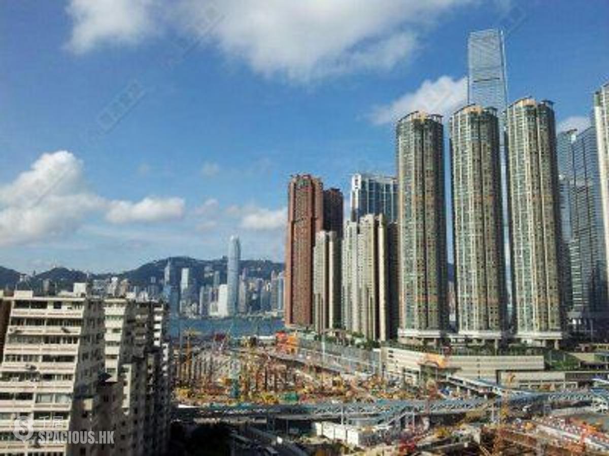 Yau Ma Tei - The Coronation 01