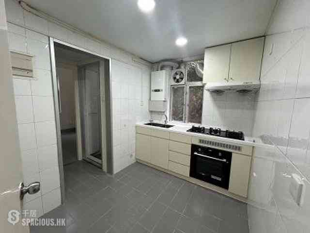 Mid Levels Central - Welsby Court 07