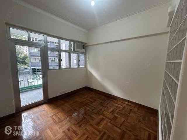 Mid Levels Central - Welsby Court 04