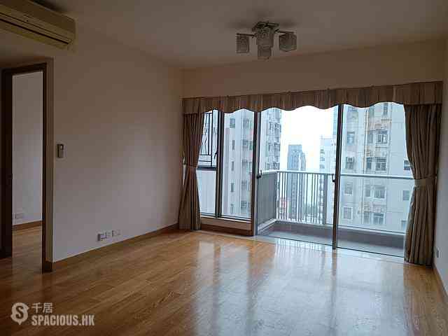 Sai Ying Pun - Island Crest Block 2 01