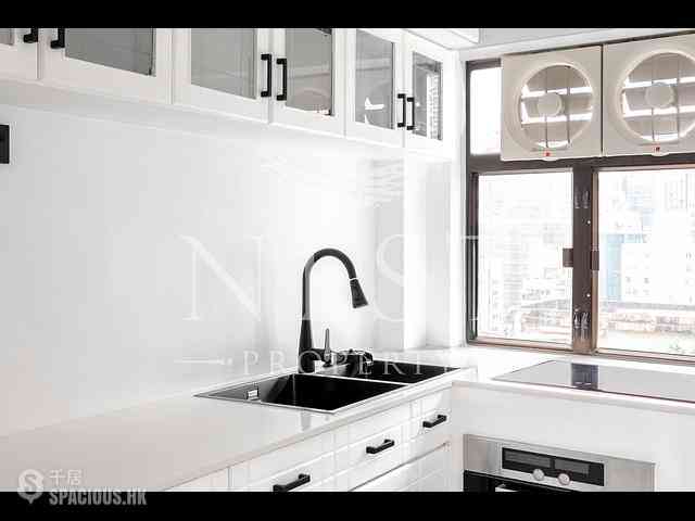 Mid Levels Central - 147-151, Caine Road 03