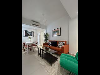 Wan Chai - Glory House 17