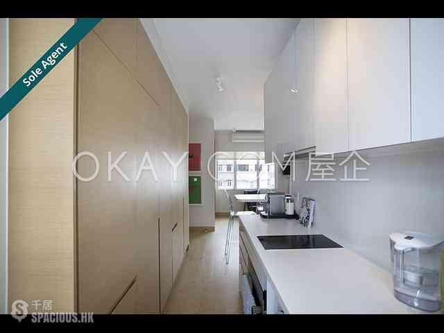 Central - Arbuthnot House 04