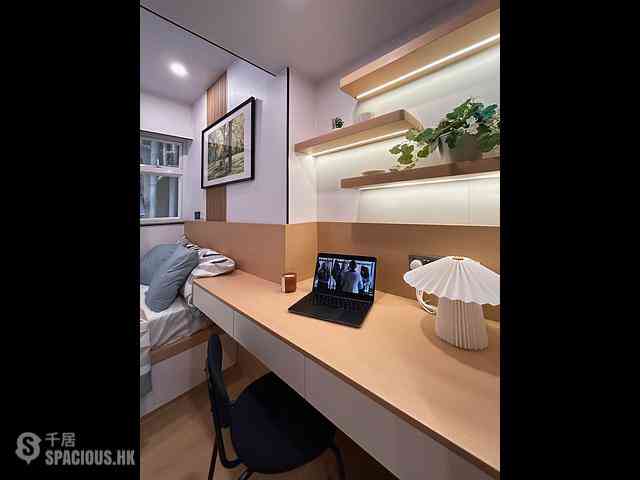 Causeway Bay - Shing Wah Mansion 02