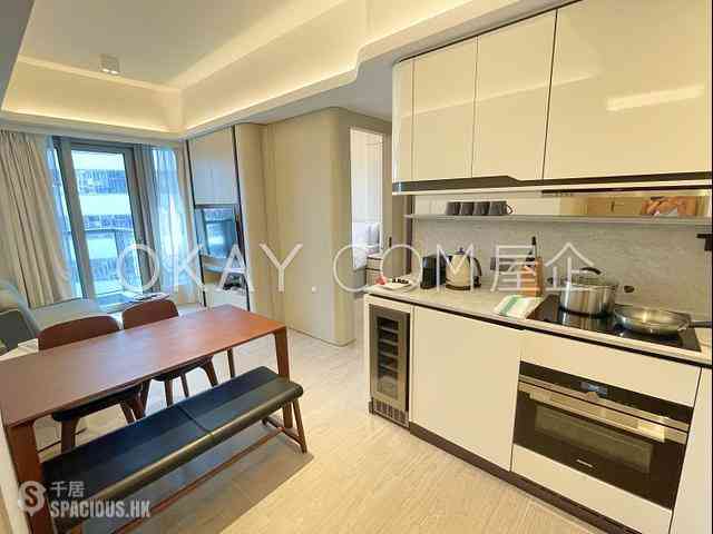 Mid Levels Central - Townplace Soho 01