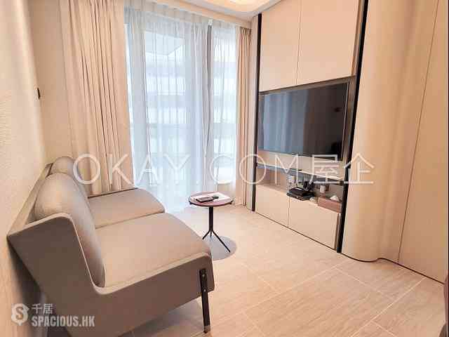 Mid Levels Central - Townplace Soho 02