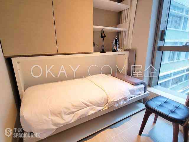 Mid Levels Central - Townplace Soho 09