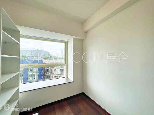 Soho - Centrestage 07