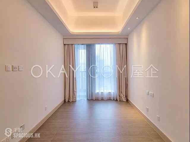 Mid Levels Central - Townplace Soho 03