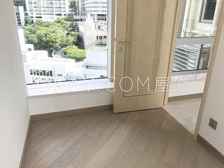 Sai Ying Pun - 63, Pokfulam 11