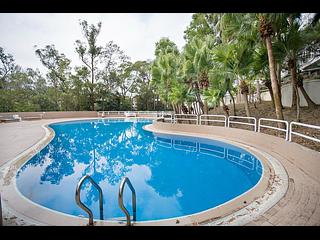 Deep Water Bay - Manderly Garden 02