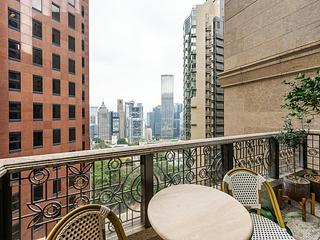 Mid Levels Central - 3, MacDonnell Road 02