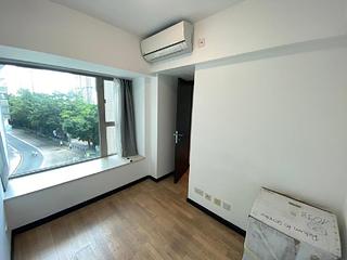 Sai Ying Pun - Centre Place 04
