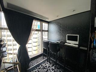 Sai Ying Pun - Centre Place 11